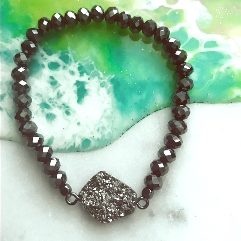 💥SALE💥Gunmetal Beaded Bracelet